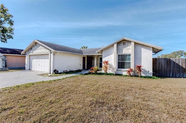 7416 CLEARVIEW DRIVE, Tampa, FL 33634