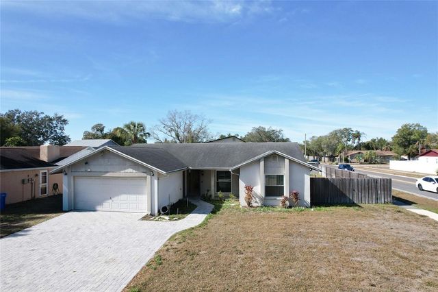 7416 CLEARVIEW DRIVE, Tampa, FL 33634