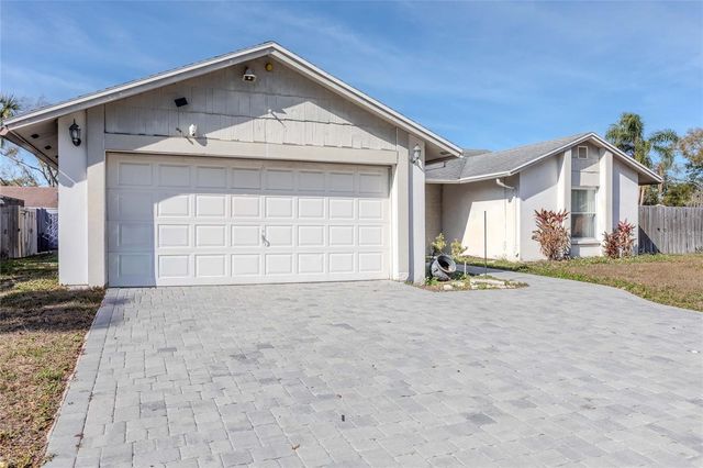 7416 CLEARVIEW DRIVE, Tampa, FL 33634