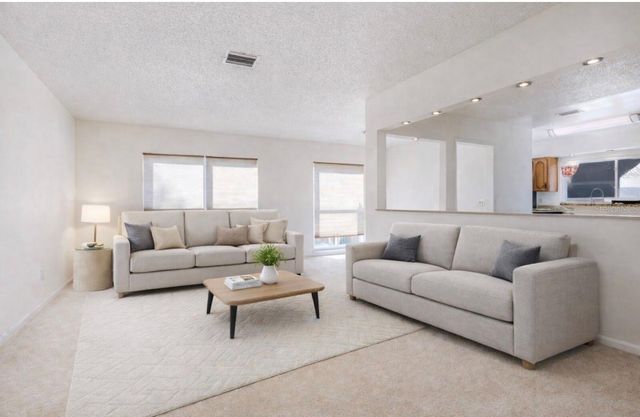 7416 CLEARVIEW DRIVE, Tampa, FL 33634