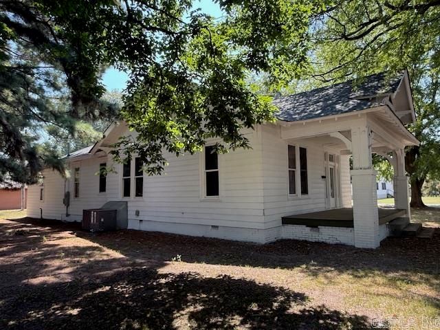 400 NE 1st Street, England, AR 72046