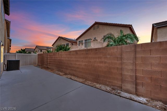 4063 Blue Wildrye Street, Las Vegas, NV 89122