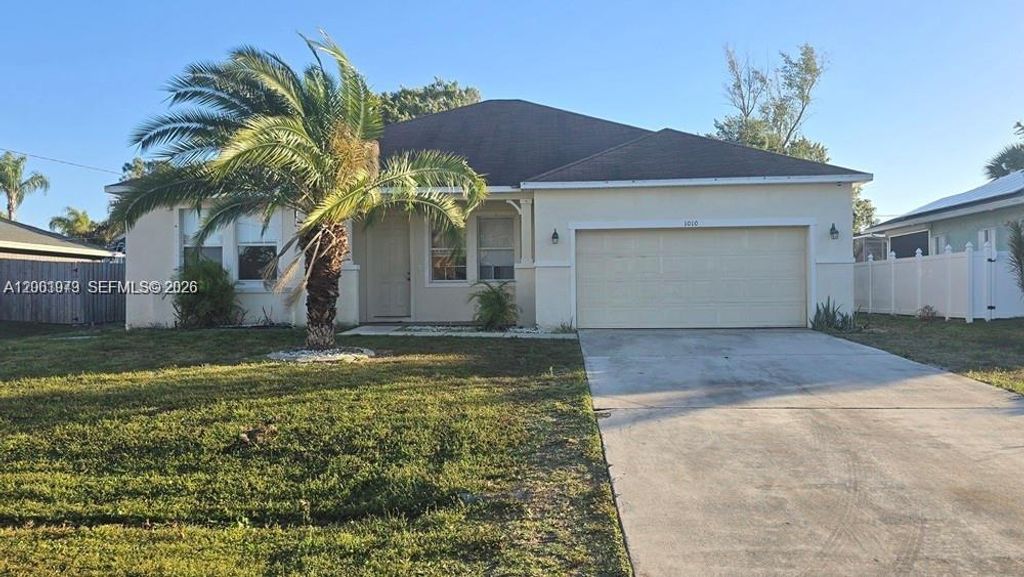 1010 SW DUBUQUE AVE, Port St. Lucie, FL 34983