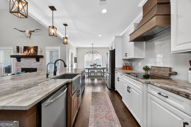 901 Falkirk Drive, Warner Robins, GA 31088