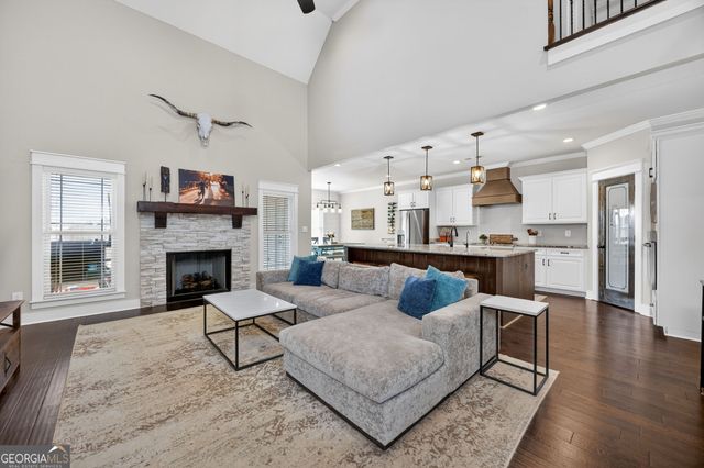 901 Falkirk Drive, Warner Robins, GA 31088