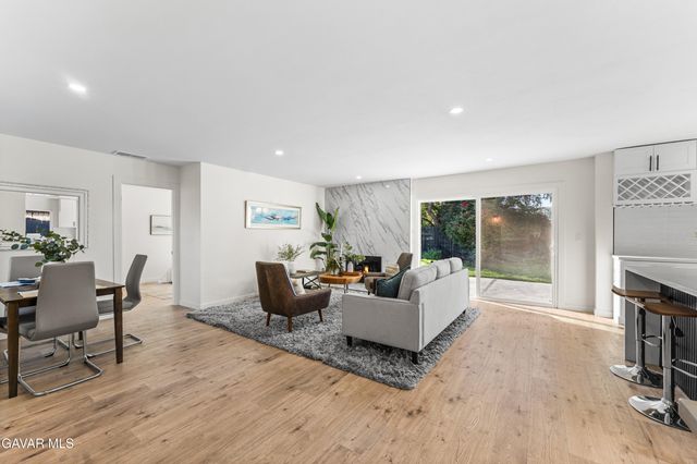 16738 Index Street, Granada Hills, CA 91344