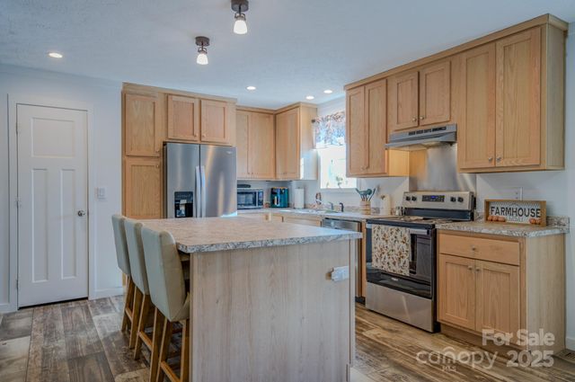 70 Cascades Drive S, Nebo, NC 28761