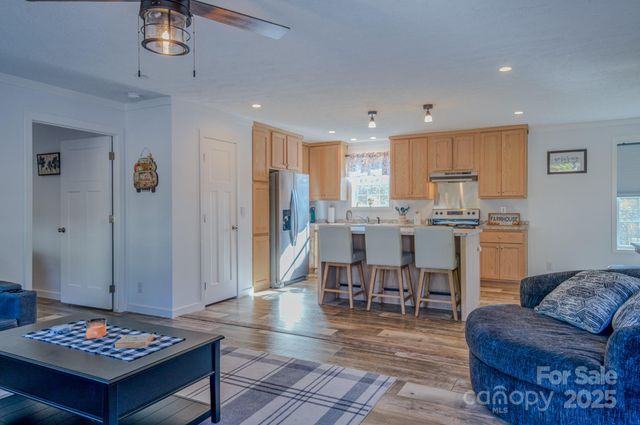 70 Cascades Drive S, Nebo, NC 28761