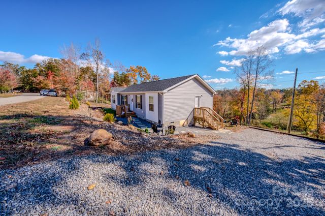 70 Cascades Drive S, Nebo, NC 28761