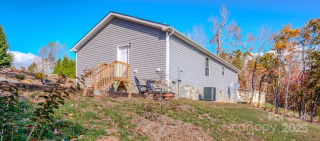 70 Cascades Drive S, Nebo, NC 28761