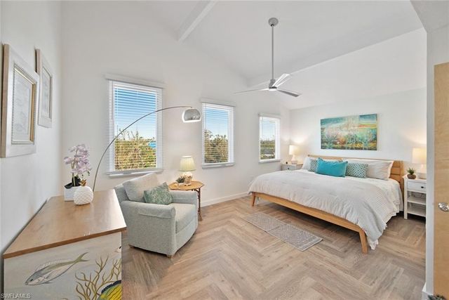 2499 Harbour LN, Sanibel, FL 33957