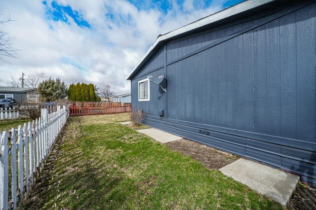 10510 W Richland #36 Rd, Cheney, WA 99004