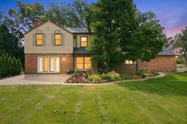 11 Old Timber Lane, Palos Park, IL 60464