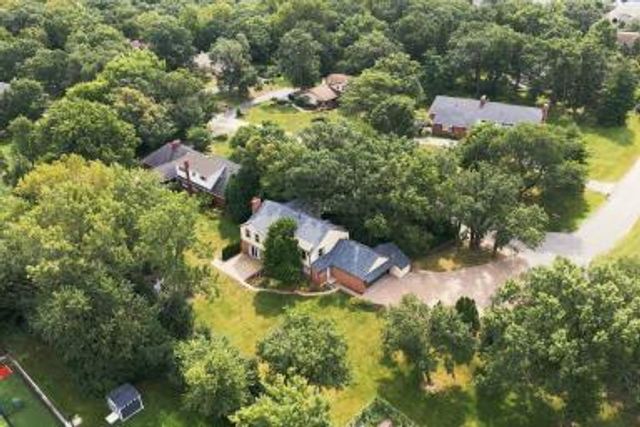 11 Old Timber Lane, Palos Park, IL 60464