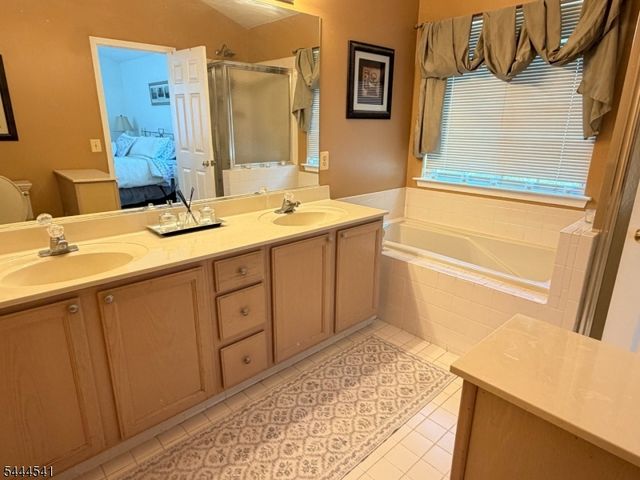 20 Winding Brook Ln, Jefferson Twp., NJ 07438
