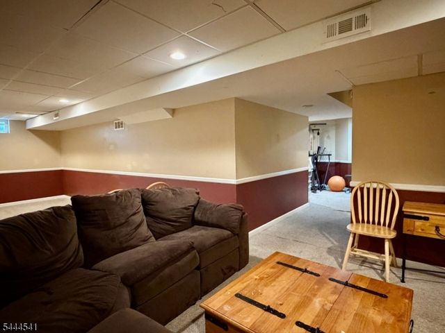 20 Winding Brook Ln, Jefferson Twp., NJ 07438