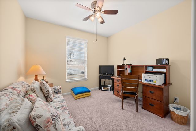 21 W Winterberry Avenue, Cortland, IL 60112