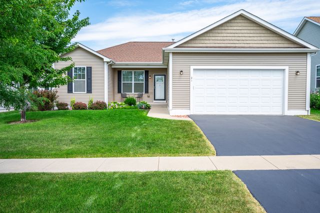 21 W Winterberry Avenue, Cortland, IL 60112