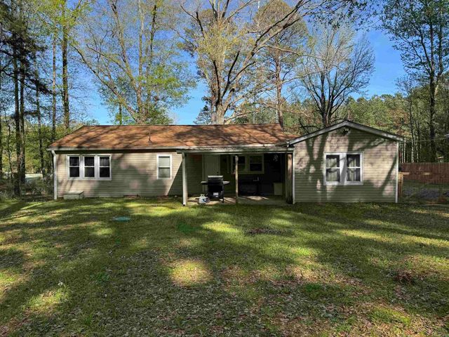 11169 Leau Fraiz Road, Malvern, AR 72104
