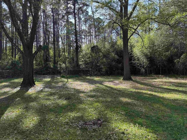 11169 Leau Fraiz Road, Malvern, AR 72104