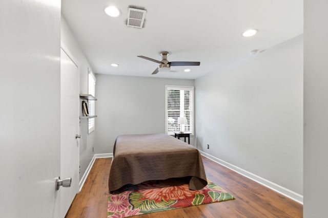 71 Gadsden Street, Charleston, SC 29401