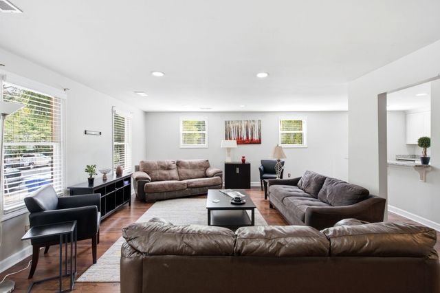 71 Gadsden Street, Charleston, SC 29401