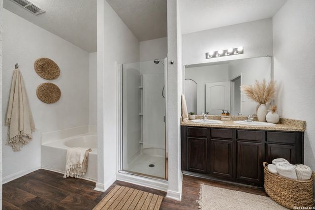 6002 SOUTHERN VIS, San Antonio, TX 78222