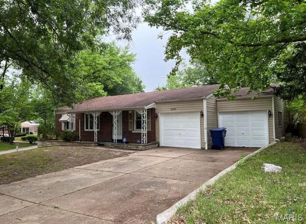 10744 Alliance Drive, Dellwood, MO 63136