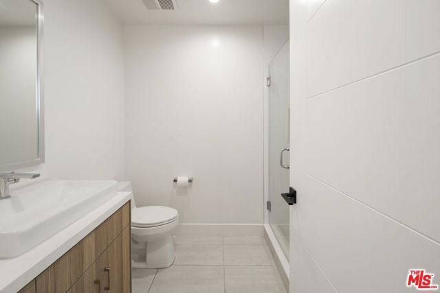 735 N Gramercy Place, Los Angeles, CA 90038