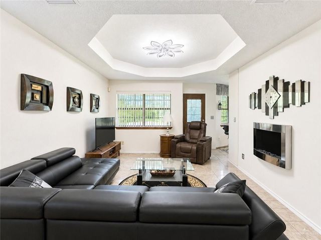 4306 Americana Lane, Mission, TX 78572