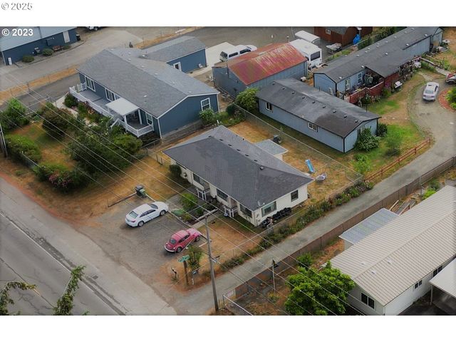 92322 CAPE ARAGO Hwy, Coos Bay, OR 97420