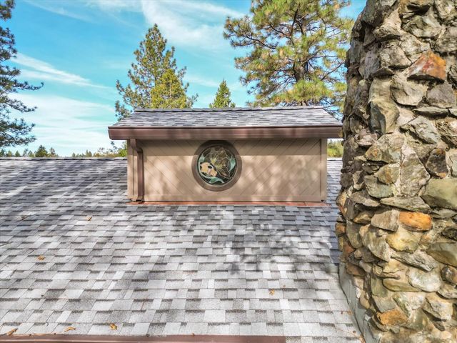 17472 Troy Ct, Grass Valley, CA 95949