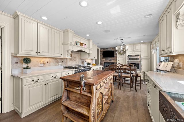 24 Lebrun Avenue, Amityville, NY 11701