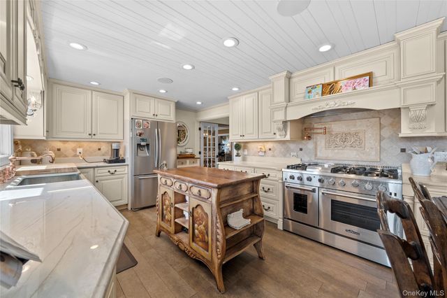 24 Lebrun Avenue, Amityville, NY 11701