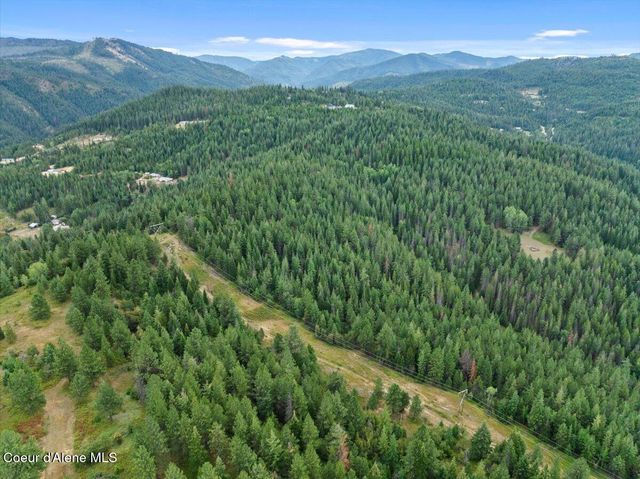 479 Lochsa Ln, Kingston, ID 83839