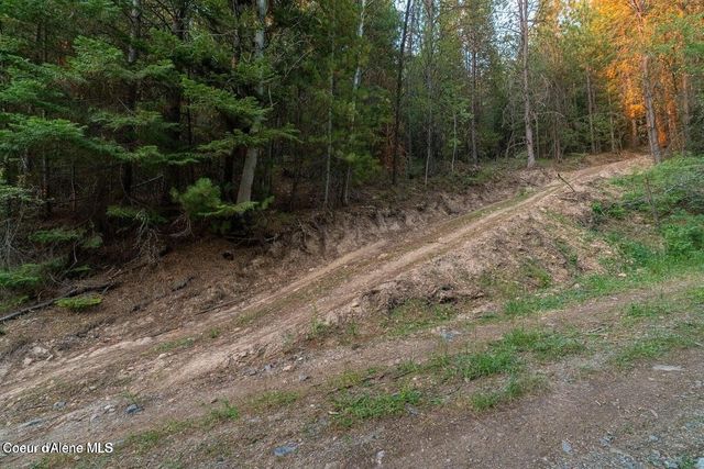 479 Lochsa Ln, Kingston, ID 83839