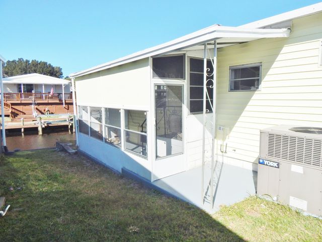 1284 Turkey Creek Drive NE, Palm Bay, FL 32905