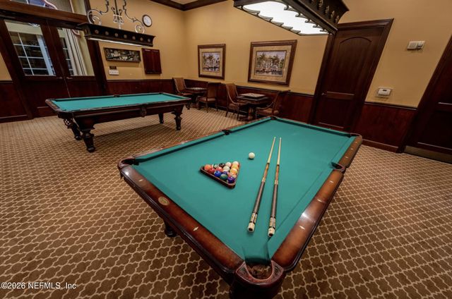 9122 HONEYBEE Lane, Jacksonville, FL 32256