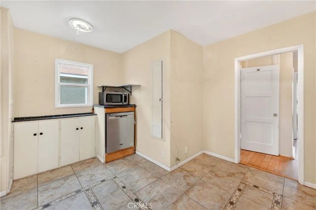 3683 San Anseline Ave, Long Beach, CA 90808