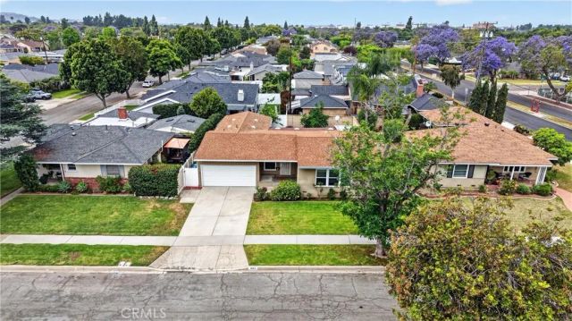 3683 San Anseline Ave, Long Beach, CA 90808
