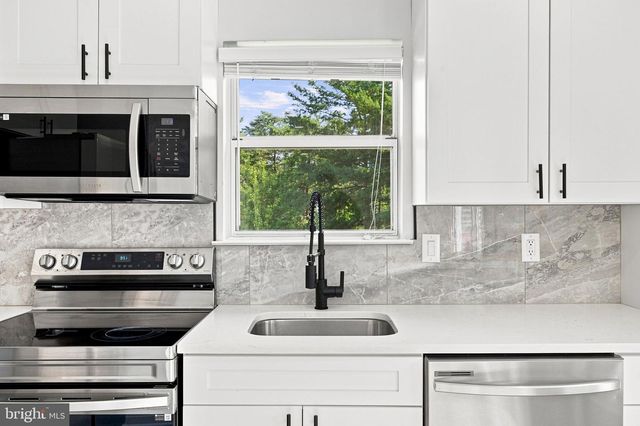 15346 GUNSMITH TER, Woodbridge, VA 22191