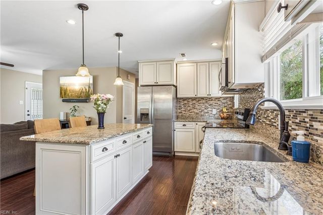 2222 Old Williamsburg RD, Yorktown, VA 23690