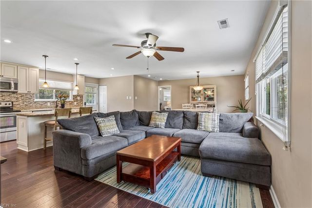 2222 Old Williamsburg RD, Yorktown, VA 23690