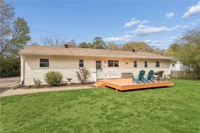 2222 Old Williamsburg RD, Yorktown, VA 23690