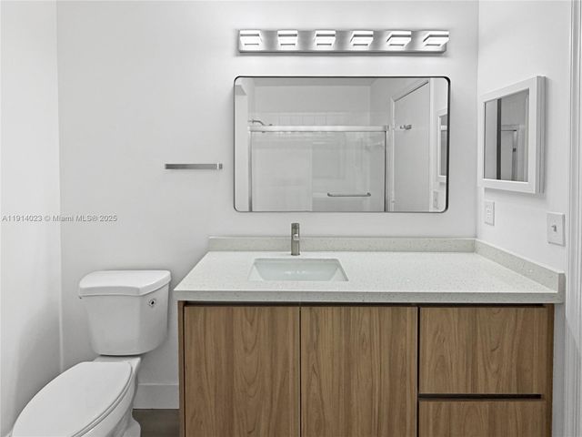 2179 Hacienda Ter, Weston, FL 33327