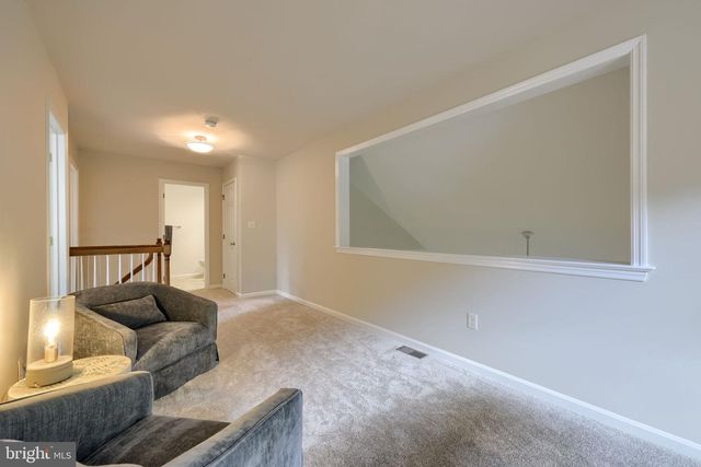 24 HEMLOCK DR, Marietta, PA 17547