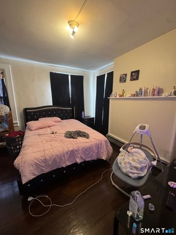 30 Cliff Street, Norwich, CT 06360