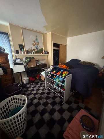 30 Cliff Street, Norwich, CT 06360