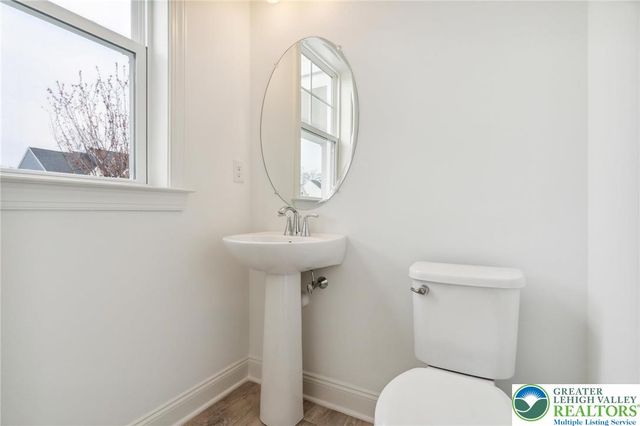 120 Ashford Drive, Coopersburg Boro, PA 18036
