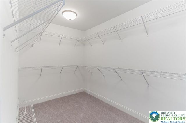 120 Ashford Drive, Coopersburg Boro, PA 18036